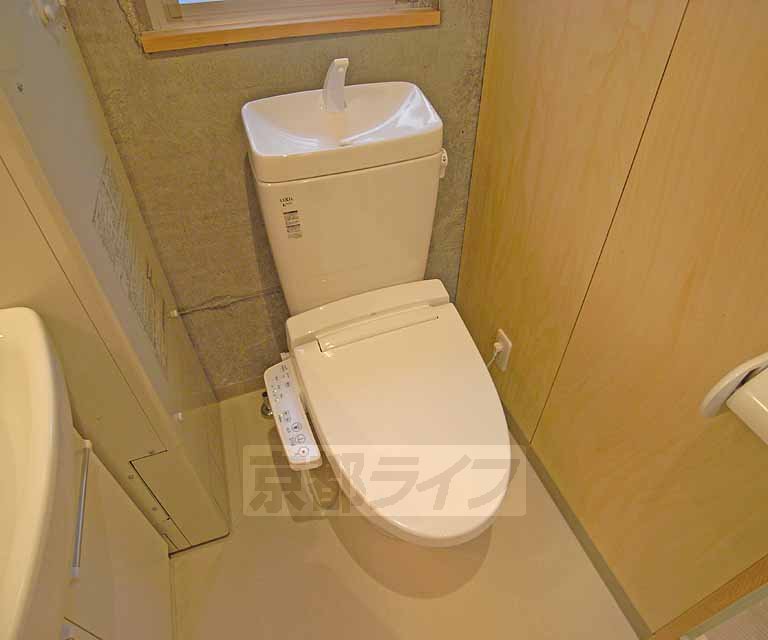 トイレ　清潔感のあるトイレです。