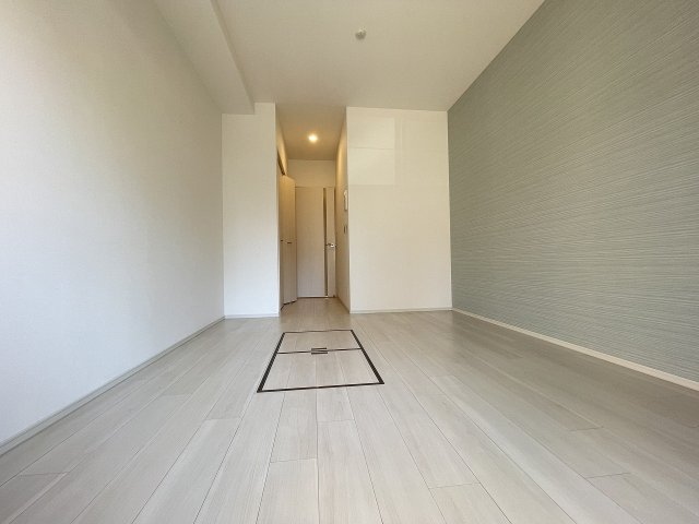 その他部屋・スペース　広くて明るい寝室