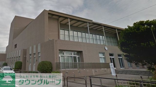 図書館　二宮町図書館（図書館）まで1490m