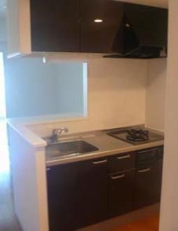 キッチン　３口カウンターシステムキッチン