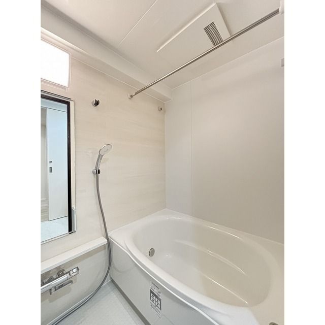 バス・シャワールーム　☆ゆったりくつろげるお風呂☆