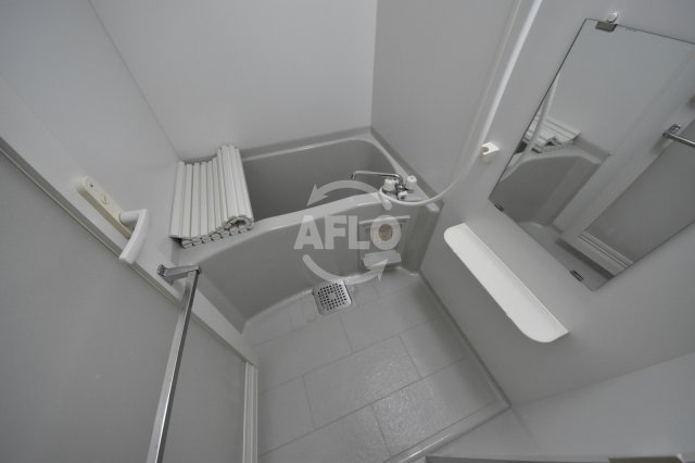 バス・シャワールーム　小松パラッツォ旧源蔵町　浴室