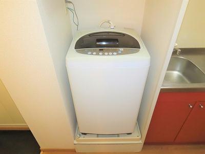 その他設備　洗濯機も付いています
