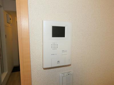 セキュリティ　モニター付きインターホンあり