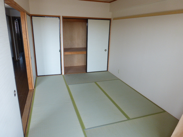 その他部屋・スペース　和室6帖　　　　押入1.5間