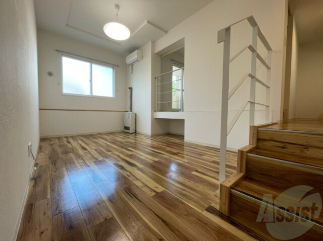 居室・リビング　広くてキレイなＬＤＫが広がっていて、充実した生活が送れそう。