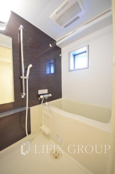 バス・シャワールーム　風呂