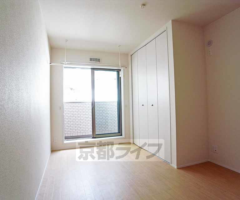 居室・リビング　きれいなお部屋です。