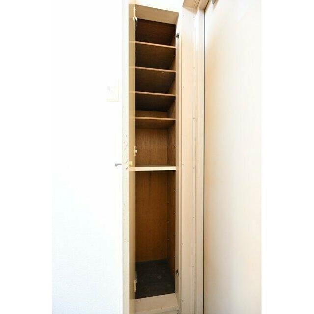 収納　※同仕様写真含む