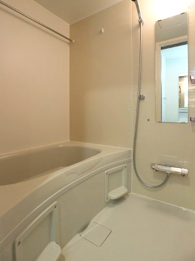 バス・シャワールーム　清潔な浴室！
