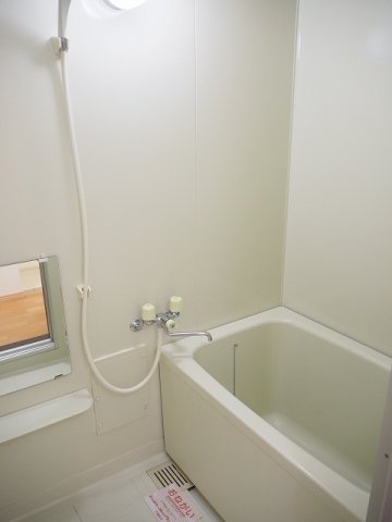 バス・シャワールーム　日々の疲れを癒すお風呂付です