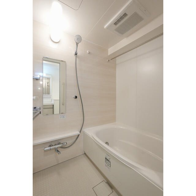 バス・シャワールーム　お風呂です