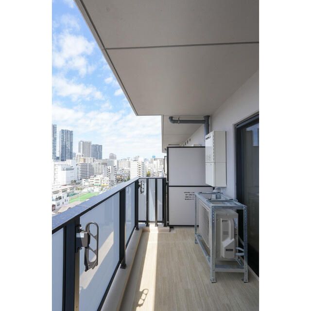 バルコニー　バルコニーがあります