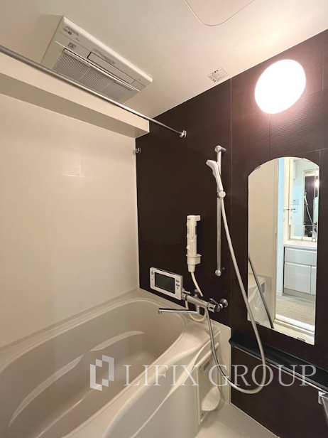 バス・シャワールーム　風呂