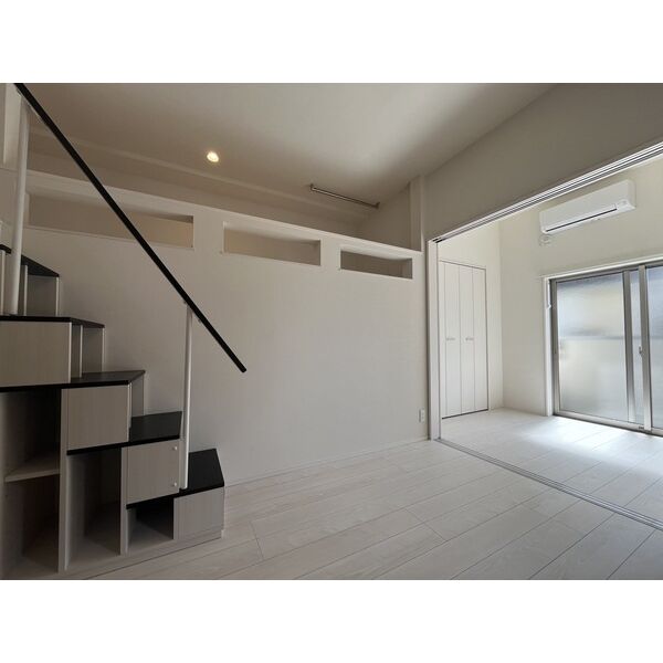 その他　※同じシリーズの室内写真