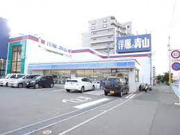 コンビニ　ローソン 千早三丁目店（コンビニ）まで676m