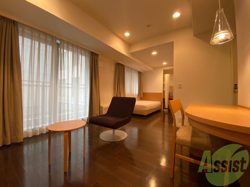 居室・リビング　広くてキレイなお部屋が広がっていて、充実した生活が送れそう。