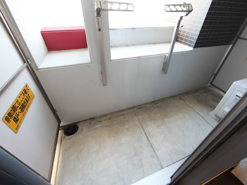 バルコニー　バルコニー