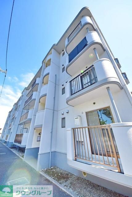 エントランス　建物入口部分です