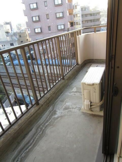 バルコニー　別部屋同仕様タイプ