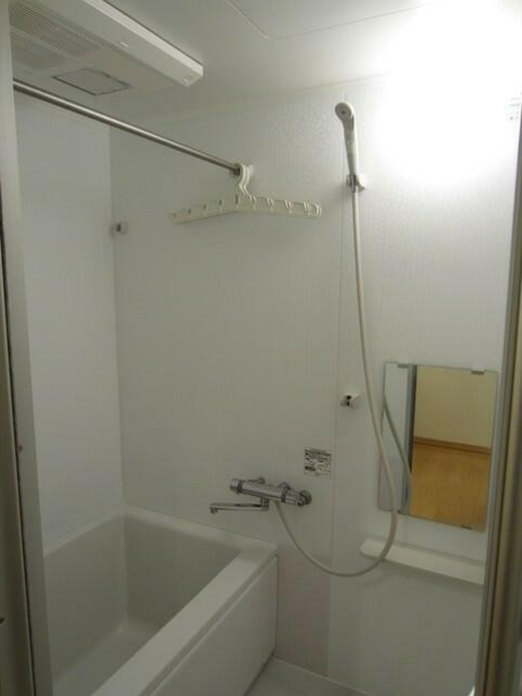 バス・シャワールーム　別部屋同仕様タイプ