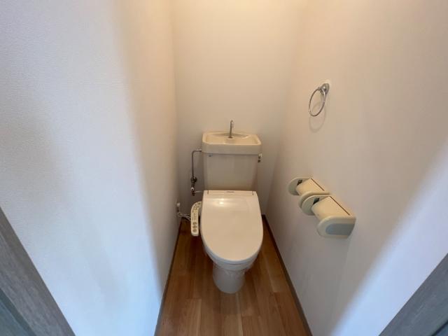 トイレ　シャワー付トイレ