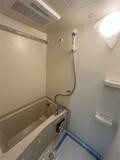 バス・シャワールーム　新築時の写真となります。