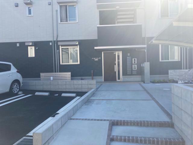 エントランス　エントランス部分