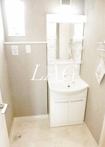 洗面設備　洗面台です。