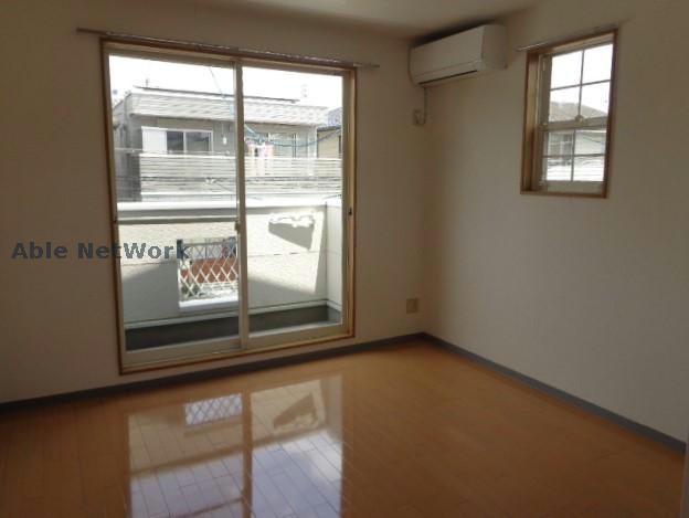 居室・リビング　同型モデル