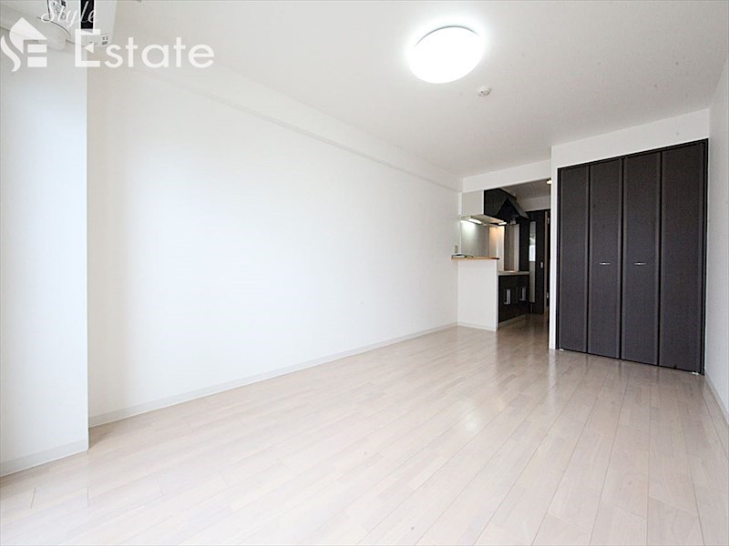 居室・リビング　内装