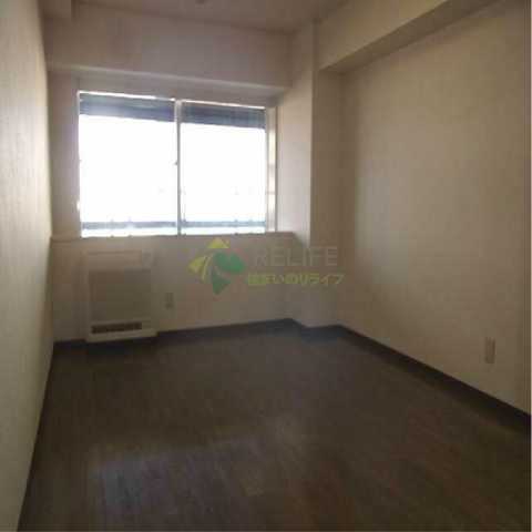 居室・リビング　別間取りの参考写真になります。