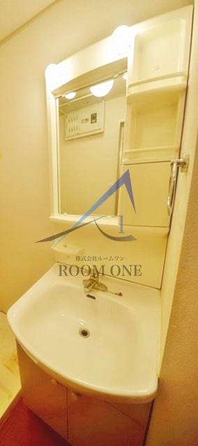 洗面設備　洗面台です。