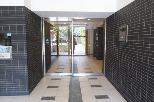 セキュリティ　オートロック　※参考写真