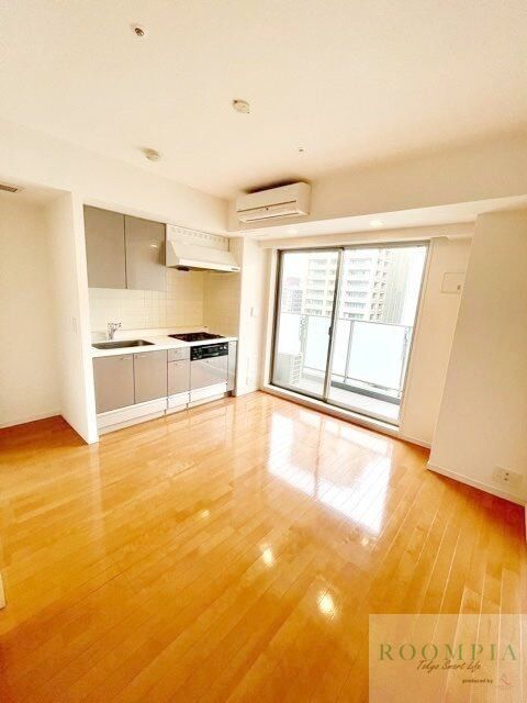 居室・リビング　同タイプの別のお部屋です。