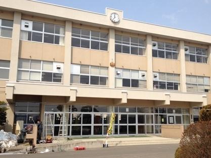 中学校　五戸中学校（中学校）まで2400m