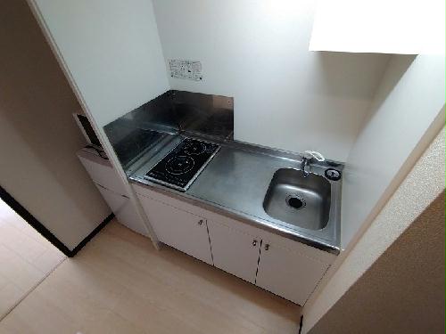 キッチン　シンク広めです♪シングルレバー設置