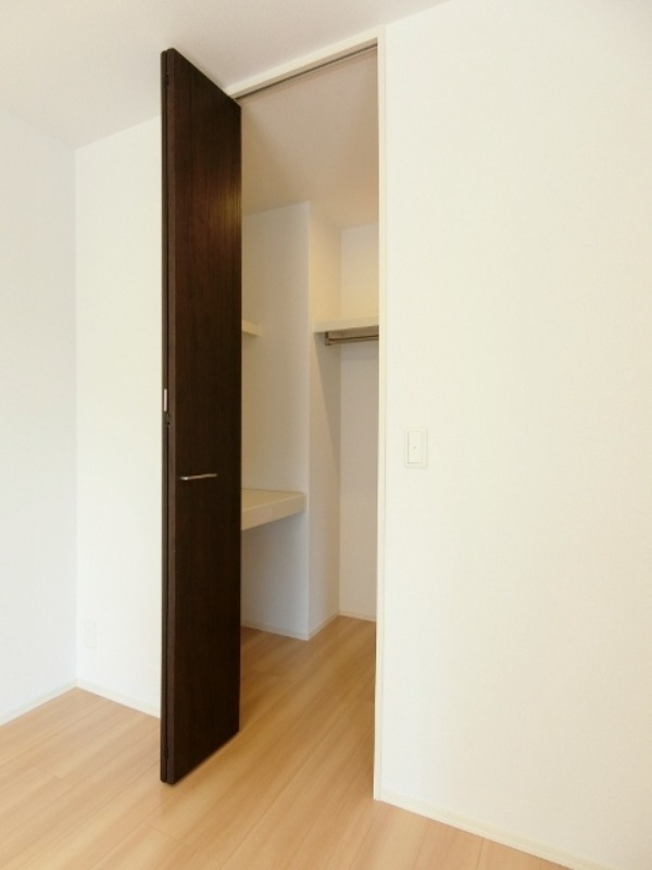 収納　図面と現状に相違がある場合には現状を優先