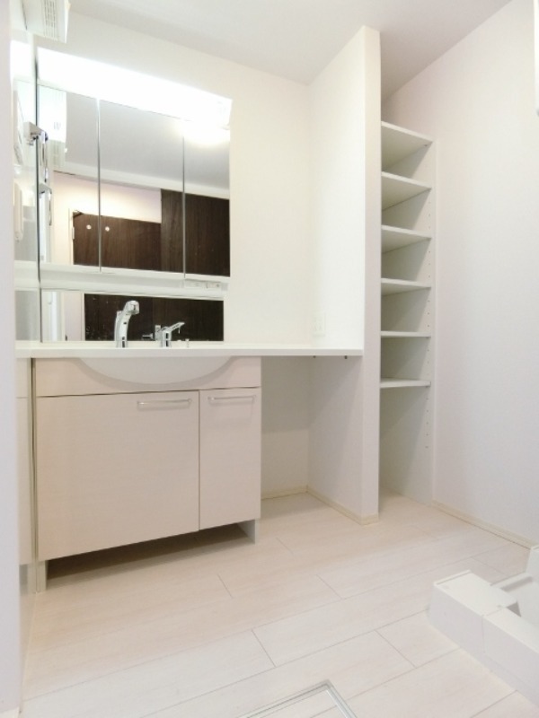 洗面設備　図面と現状に相違がある場合には現状を優先