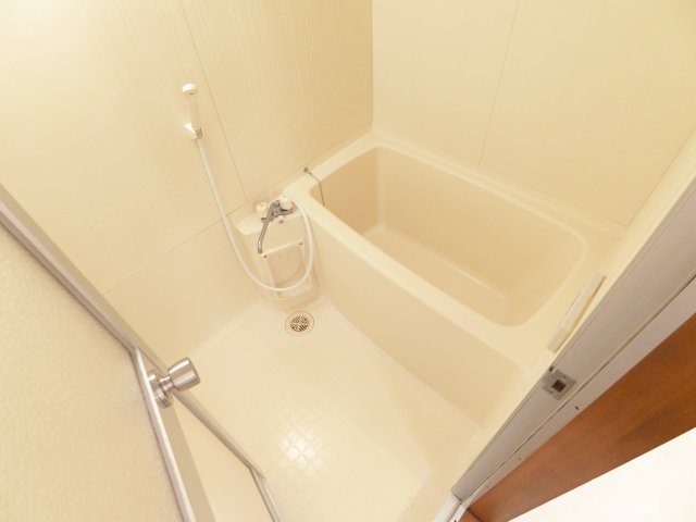 バス・シャワールーム　同物件別部屋