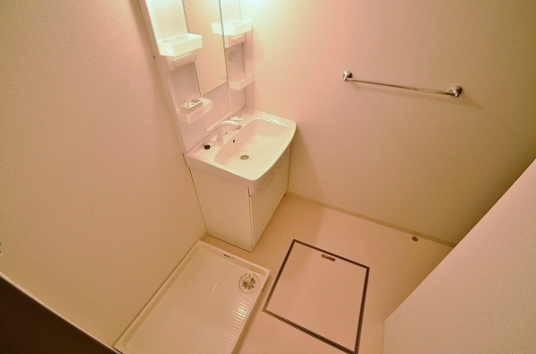 洗面設備　洗髪洗面化粧台