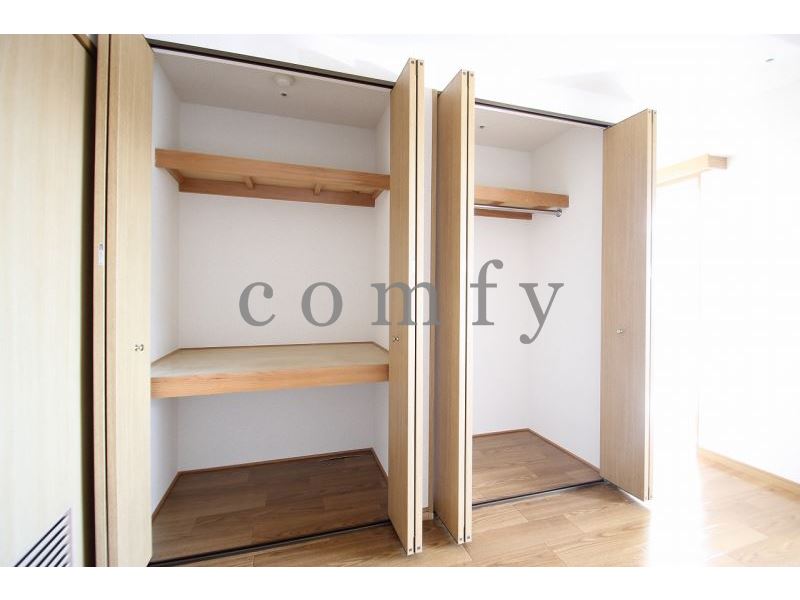 収納　奥行きもあり収納力のあるクローゼット