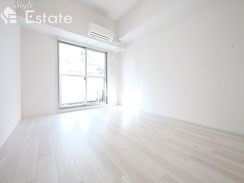 居室・リビング　同仕様写真