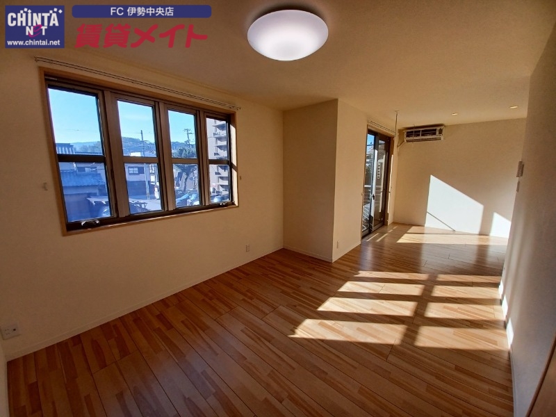 居室・リビング　別部屋参照写真