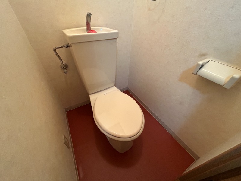 トイレ　別号室