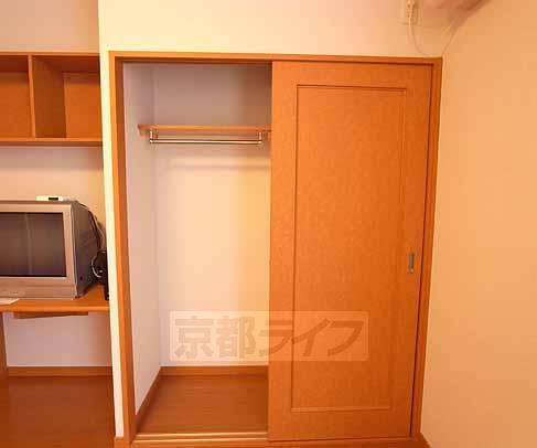 収納　洋服の収納もバッチリです。