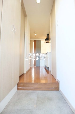 玄関　住まいの顔ともなる玄関