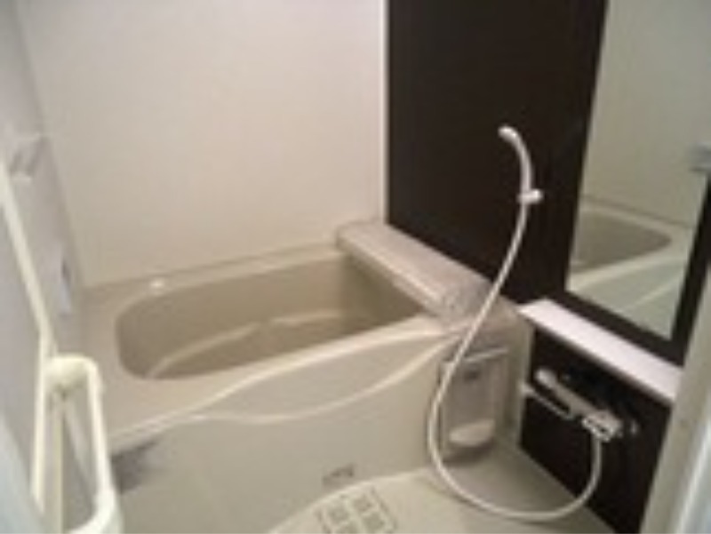 バス・シャワールーム　図面と現状に相違がある場合には現状を優先