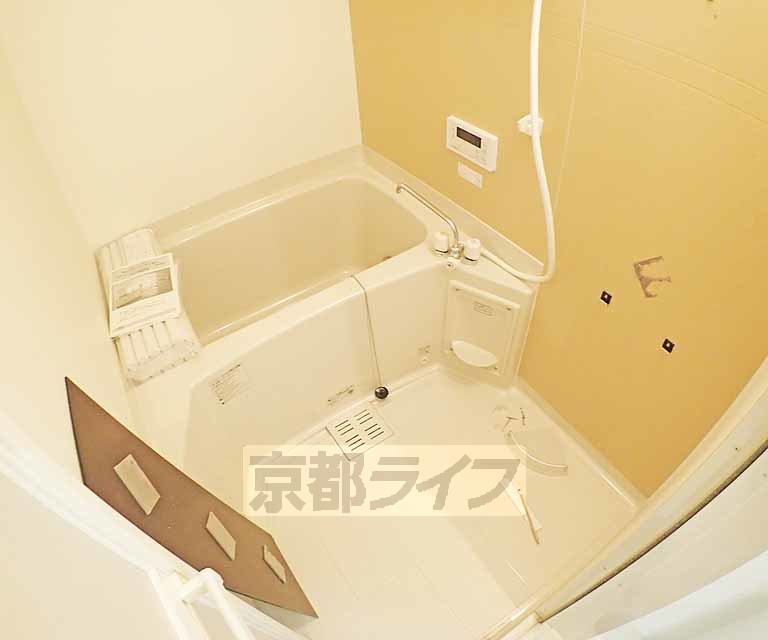 バス・シャワールーム　綺麗な浴室です。