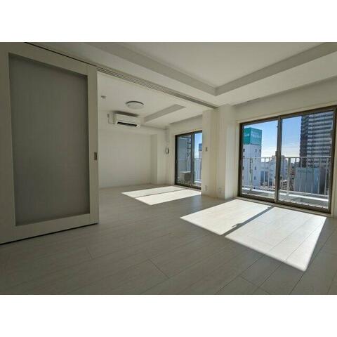 居室・リビング　同仕様